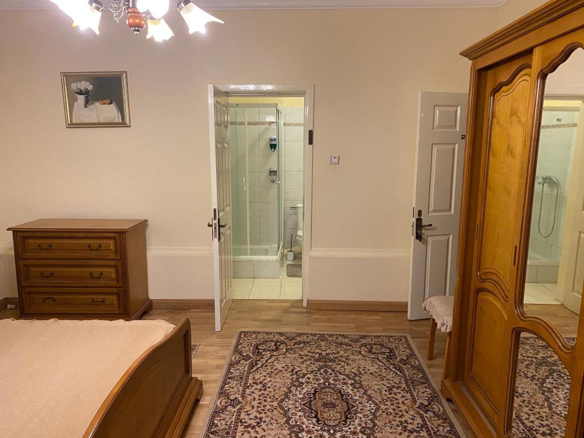 Vila Phoenix Aparthotel Predeal Εξωτερικό φωτογραφία